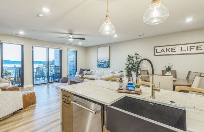 Anchor's Away | JZ Vacation Rentals - Photo 1