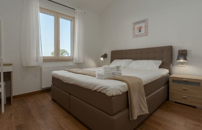 Gorgeous Villa With Private Pool and Covered Terrace & Sea View - Foto 5