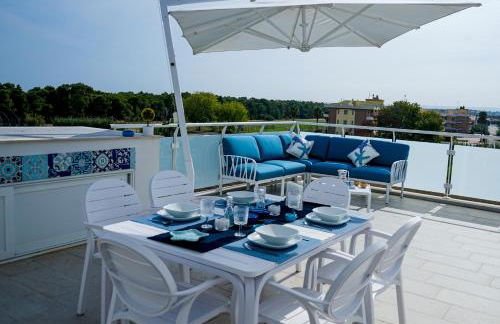 NSM Blumarine Attico con servizio spiaggia - Foto 3