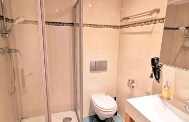 GASTEIN by ROCKCHAIR Apartments l SUPERHOST Status l 2 Bedrooms Boxspringbeds 1,5 Bathrooms - Cozy Family & Business Flair welcomes you! - Foto 24