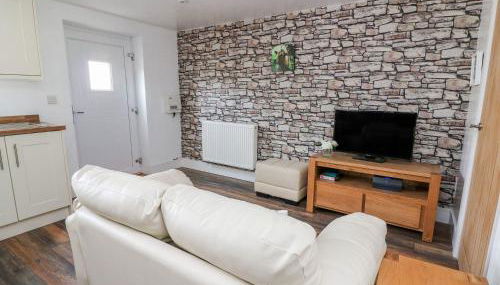 Field View - Photo 5