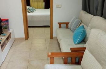 Piso fantástico- a 2 minutos andando del mar - Foto 1