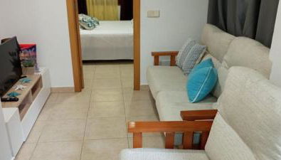 Piso fantástico- a 2 minutos andando del mar - Foto 1