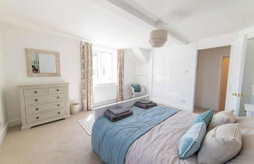 Curzon House - Photo 8