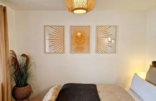 Sonnenhang im Boho-Stil mit Balkon, 500m zum See, 2 Schlafzimmer - Photo 18