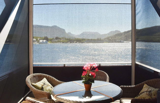 8 Person Holiday Home in Midsund - Foto 22