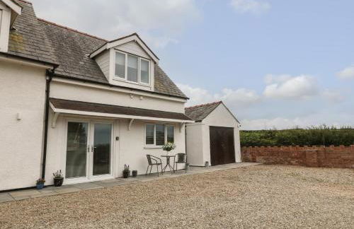 Bryn Eglwys Bach - Foto 1