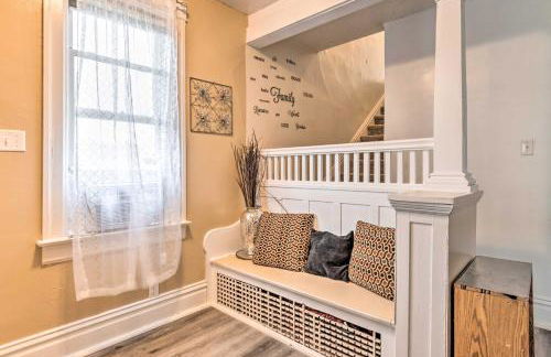 Charming Fort Wayne Home about 1 Mi to Downtown! - Foto 4