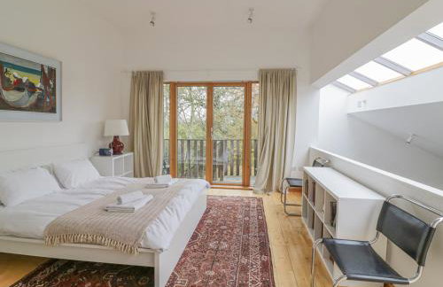 Frater House - Photo 23