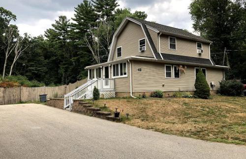 Nothing Fancy Older Pet Friendly Home near I 95 - Foto 1