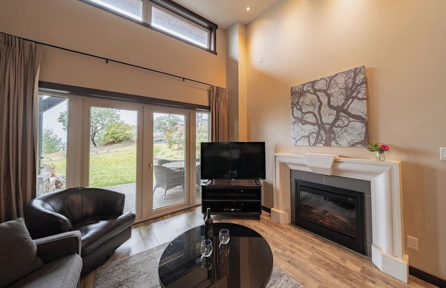 Sunrise Ridge Waterfront Resort - Photo 25