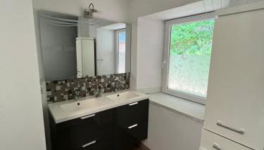 2P 50 m2 - Spacieux, Équipé, Moderne, A la montagne - Photo 2