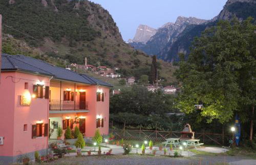 Artemis Apartments - Photo 1