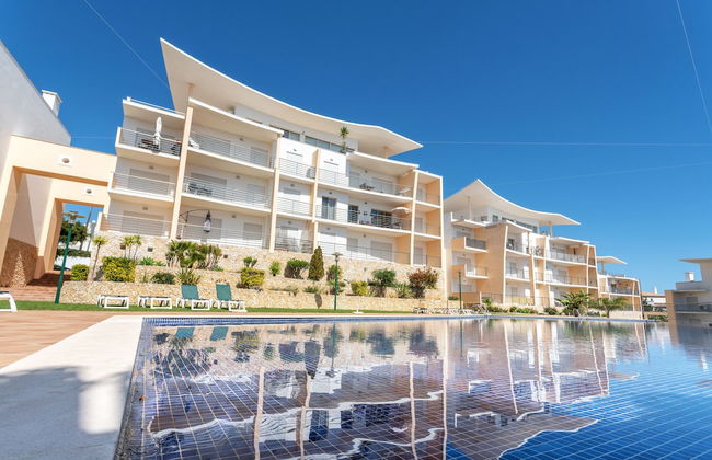 Sea view Apartment with sunbathing Terrace & 2 Swimming pools - Foto 28