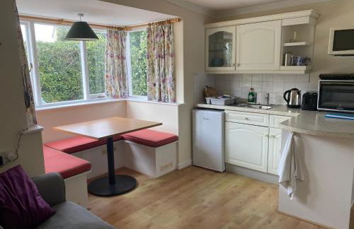 Little holiday cottage in Seaview, minutes walk to beach - Photo 7