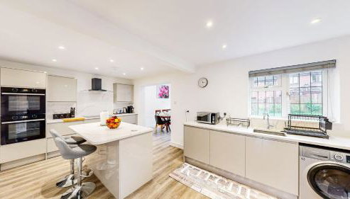 Modern Home, Sleeps 8, Parking - Foto 5