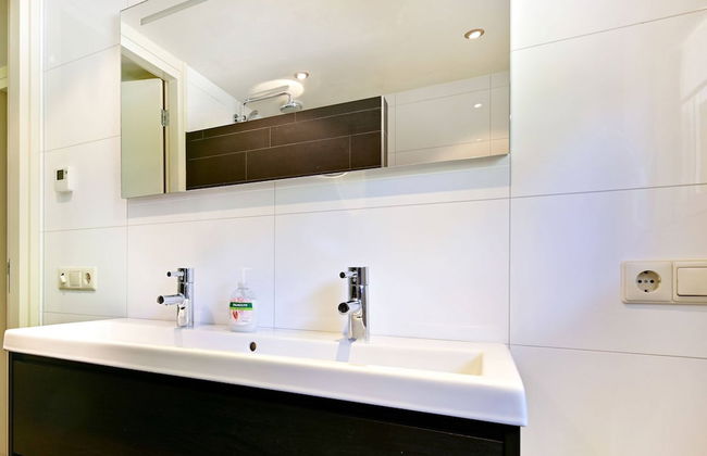 Chalet in Reutum With Sauna and Nature - Photo 17