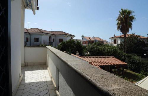 Villa con giardino a pochi passi dal mare - Foto 19