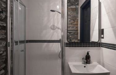 Cambridge House Sleeps 18 Central Windermere - Foto 12