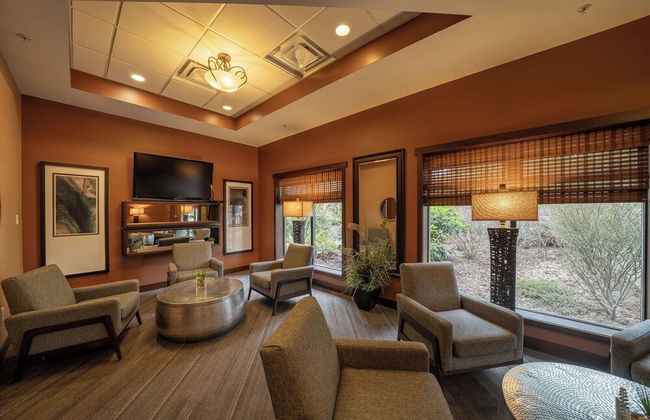 Sunrise Ridge Waterfront Resort - Photo 53