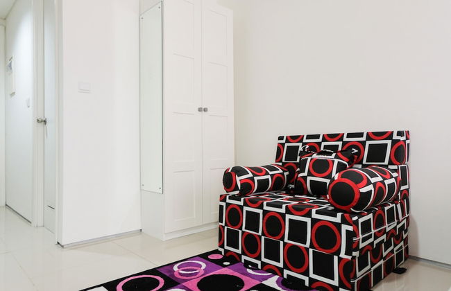 Modern City View Studio Apartment at Tuscany Residences - Photo 15