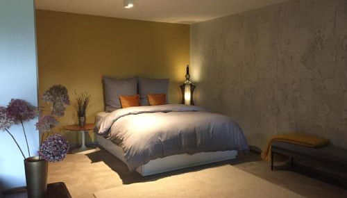 Exklusiver Souterrain - zentral, ruhig mit großer Terrasse, Bergblick und privaten Sauna zzgl - Foto 4