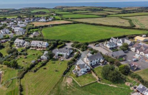 Crosslands Cottage-Luxury retreat nr Bude & hottub - Foto 40