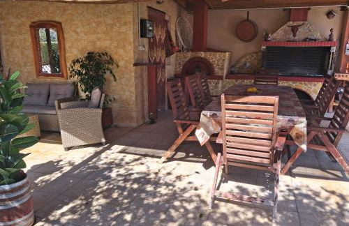 George's family friendly maisonette with great exterior - Foto 5