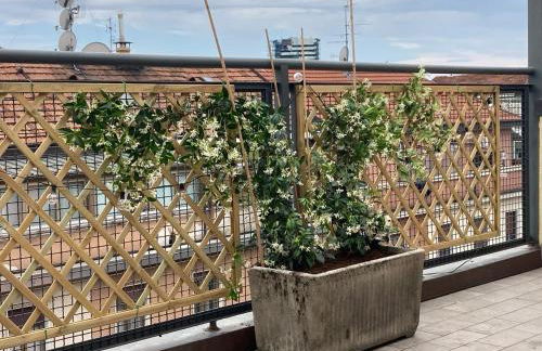 Monolocale con ampio terrazzo - Foto 17