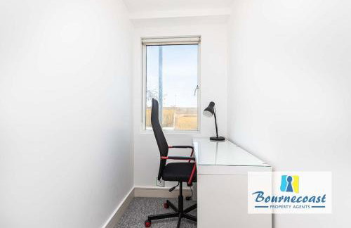 LILYPAD by BOURNECOAST- A Lovely Second Floor Flat in Poole Town Centre with a Lift - FM10693 - Foto 12