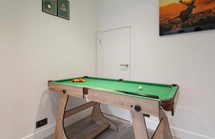 Modern Luxury Home - Pool Table - Sleeps 5 - Foto 18