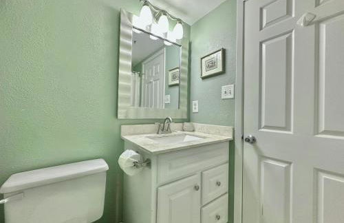 Ocean Breeze 204E - Photo 17