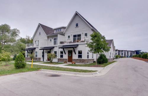 Riverfront Sheboygan Townhome with Grill! - Foto 3