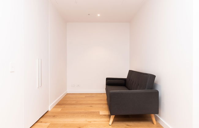 Modern Apartment in Darling Harbour - Photo 5