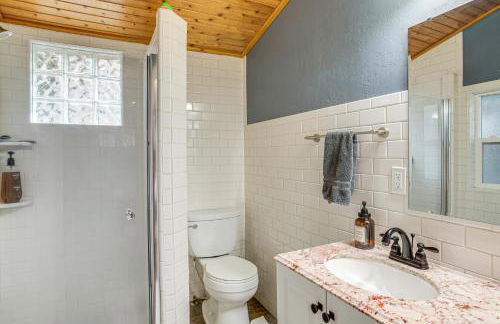 Walk to Town and Beaches! Cozy Home in Coeur dAlene - Foto 14