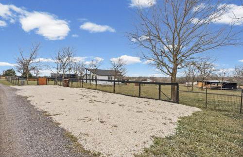 The Iron Cactus 10 acres villa near Austin w Sauna and Pool table - Foto 24