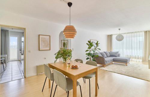 Victoria-4-Zimmer, Parkplatz, 2 Balkone, bis 6 Gäste - Foto 15