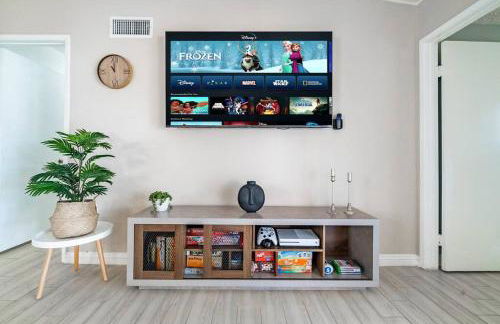 Dino Disneyland by OC Adventure Homes - Foto 9