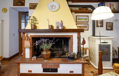 4 Bedroom Lovely Home In Cetona - Foto 5