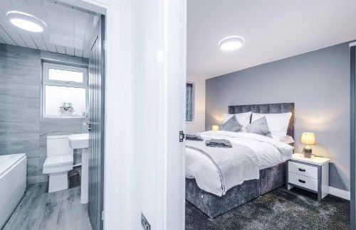 3BR Elegant House in Leeds Sleeps 6 Parking - Foto 60