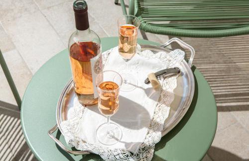 Madau's House Exclusive Apartments & Suites - Photo 47