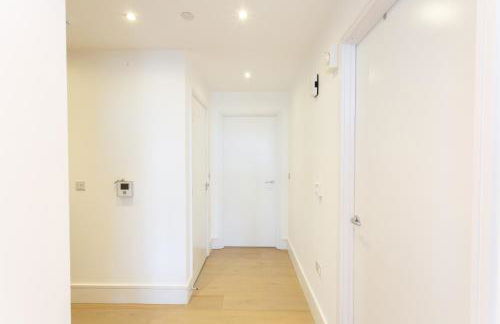 2 Bed 2 Bath Penthouse With Amazing Views with Free Parking - Foto 16