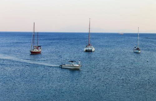 Elena Studios - Photo 21