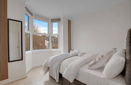 Luxury House London near Subway Station N15 - Foto 9