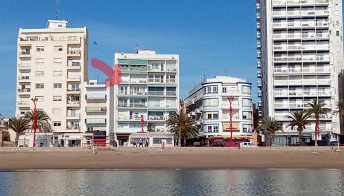 Piso en primera línea de playa - Photo 2