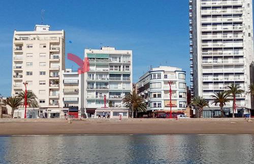 Piso en primera línea de playa - Photo 2