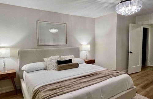 Blue Moon Cottage - Music Room, Inground Pool - Foto 32