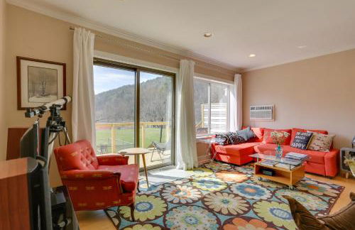 Scenic Home on the Delaware River, Pet-Friendly! - Photo 3