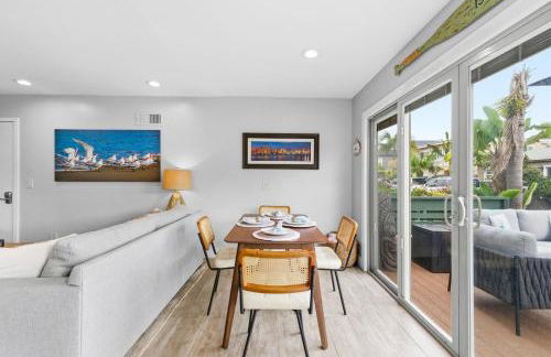 Stunning Beach Home - large patio, parking, ac & dog friendly! - Foto 58