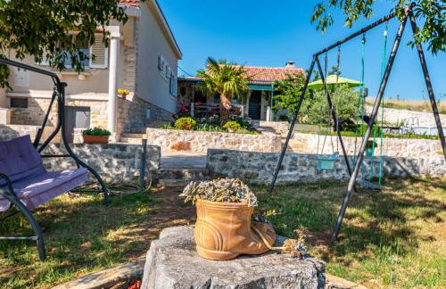 Holiday home Ante with beautiful private garden - Photo 27